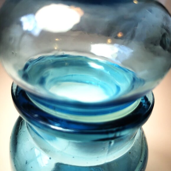 Vintage 7" Aqua Blue Glass Apothecary Jar - Bubble Top Canister Made in Belgium - Picture 9 of 10